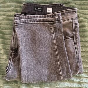 30W x 30L Volcom Slim Tapered Gray Jeans Vorta